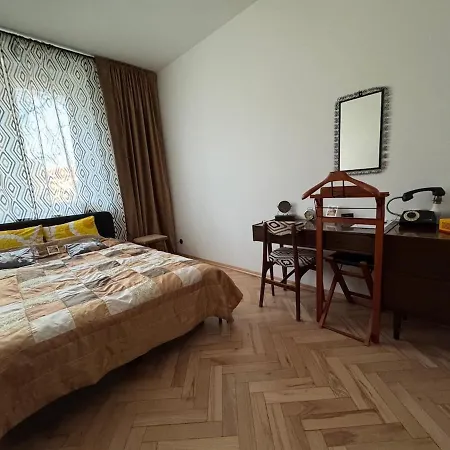 Prl Waska 10 Jasne Blonia Szczecin